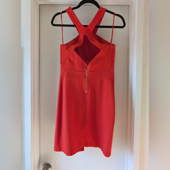 Form fitting orange/red mini dress - Picture 2 of 4